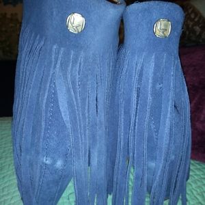 Sale 🛍️ $28 Ugg Koolaburra Booties never worn